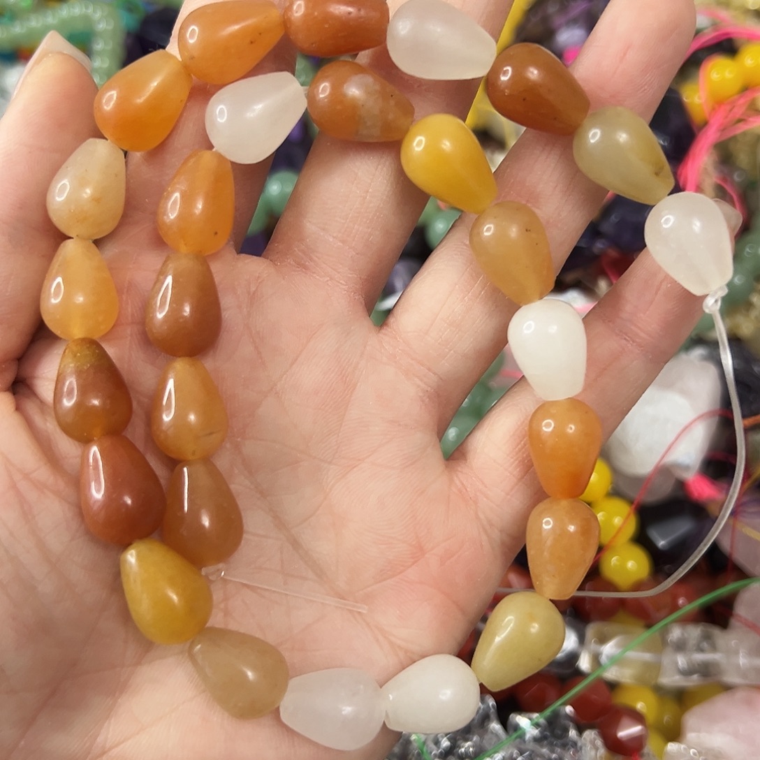 玛瑙/玉髓未镶嵌珠宝半成品，金丝玉水滴一条