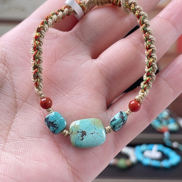 未镶嵌绿松石珠宝奇石