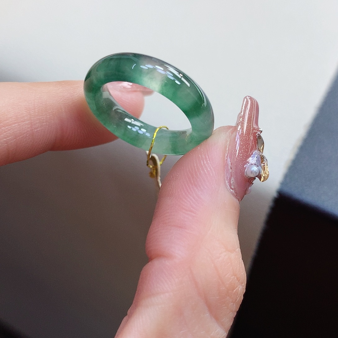 翡翠未镶嵌戒指13-14号