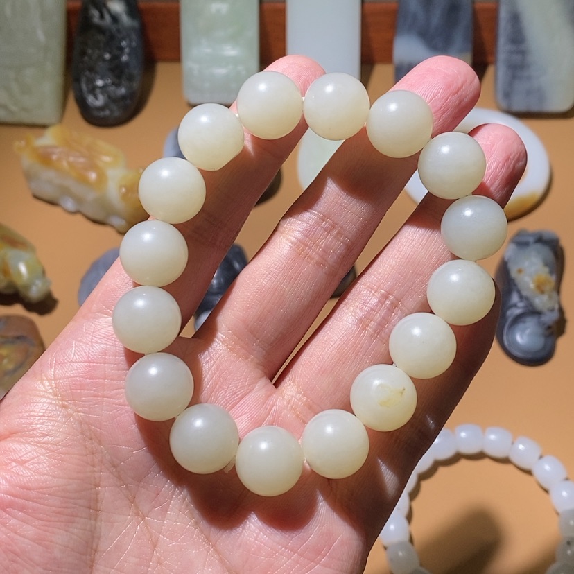 【闪购商品】和田玉挂件未镶嵌阿*毛