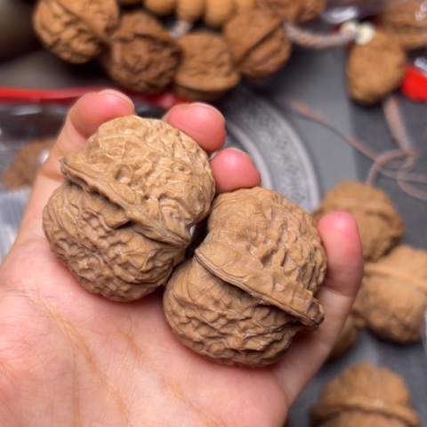 跑***猫文玩核桃吊坠南瓜