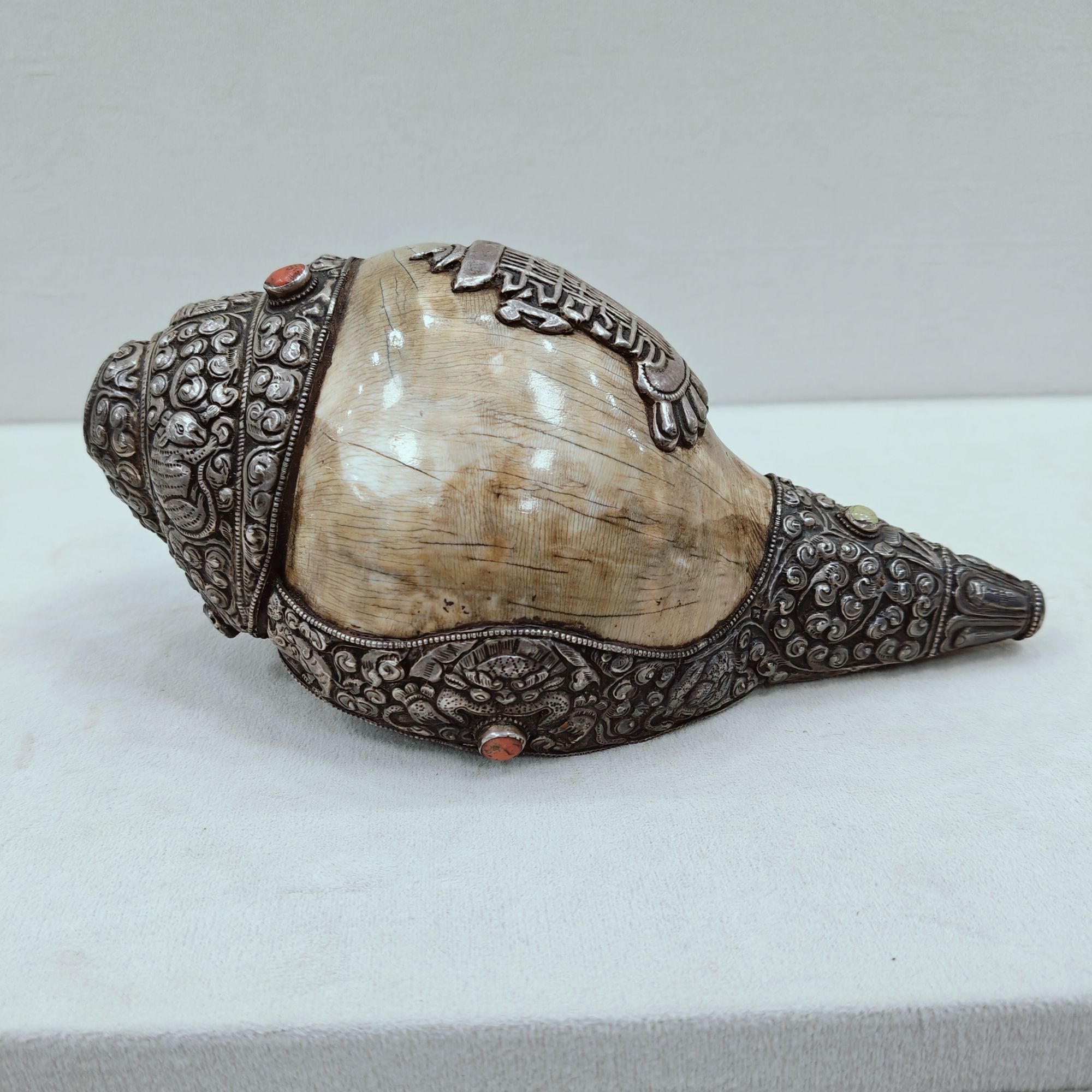 清代·藏传法螺摆件GTHZX-2