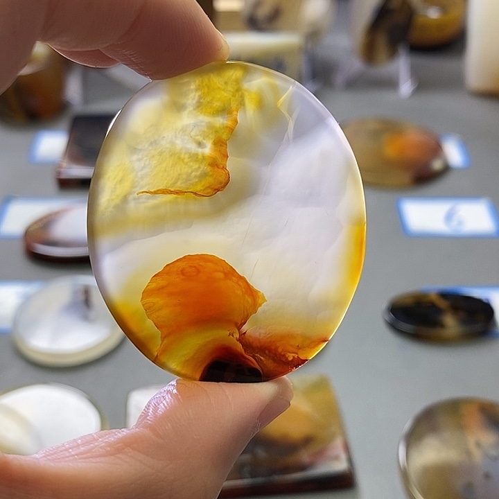 玛瑙/玉髓未镶嵌珠宝半成品118