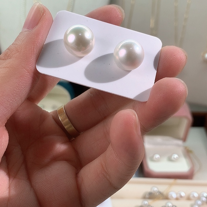 淡水珍珠耳饰未镶嵌