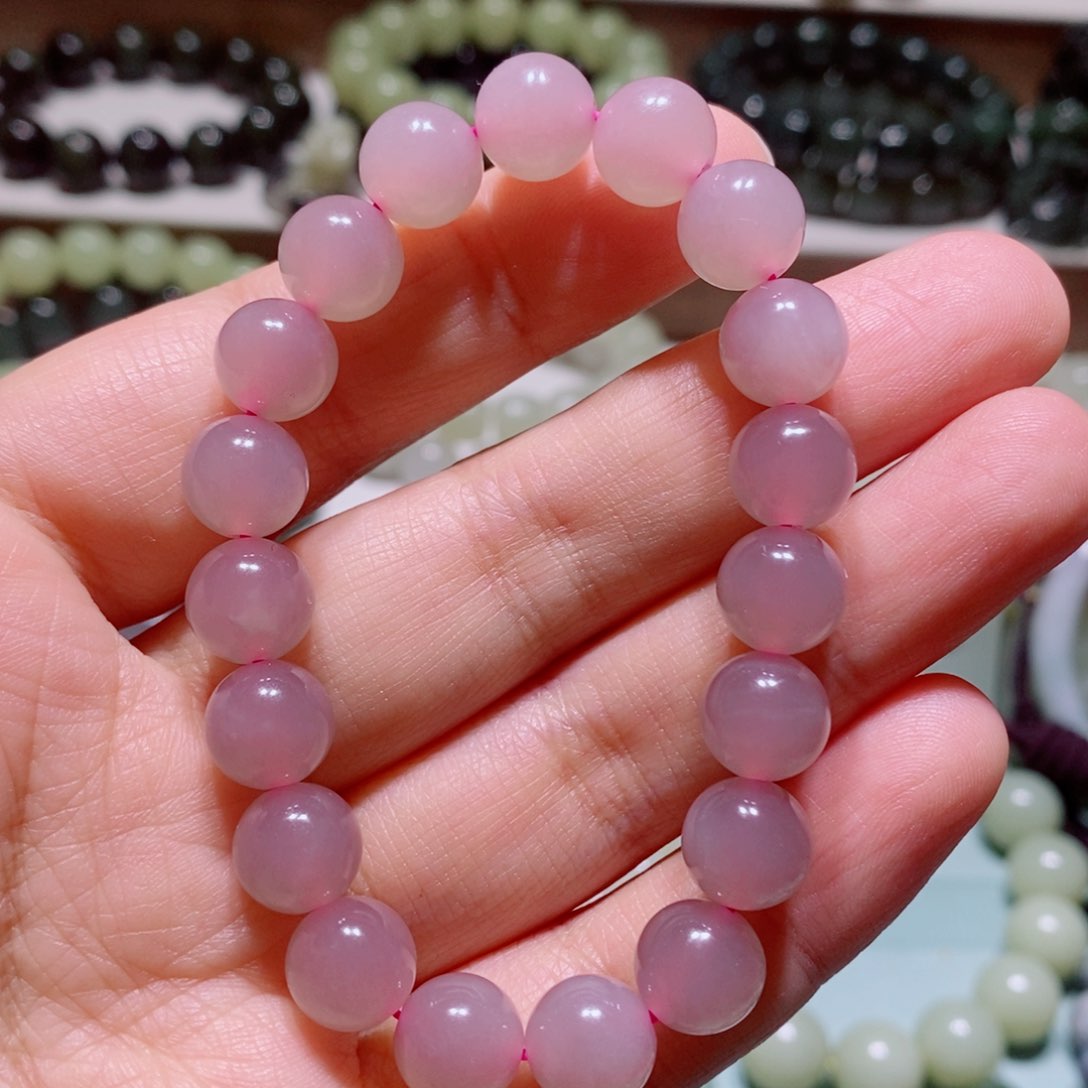 未镶嵌和田玉手链