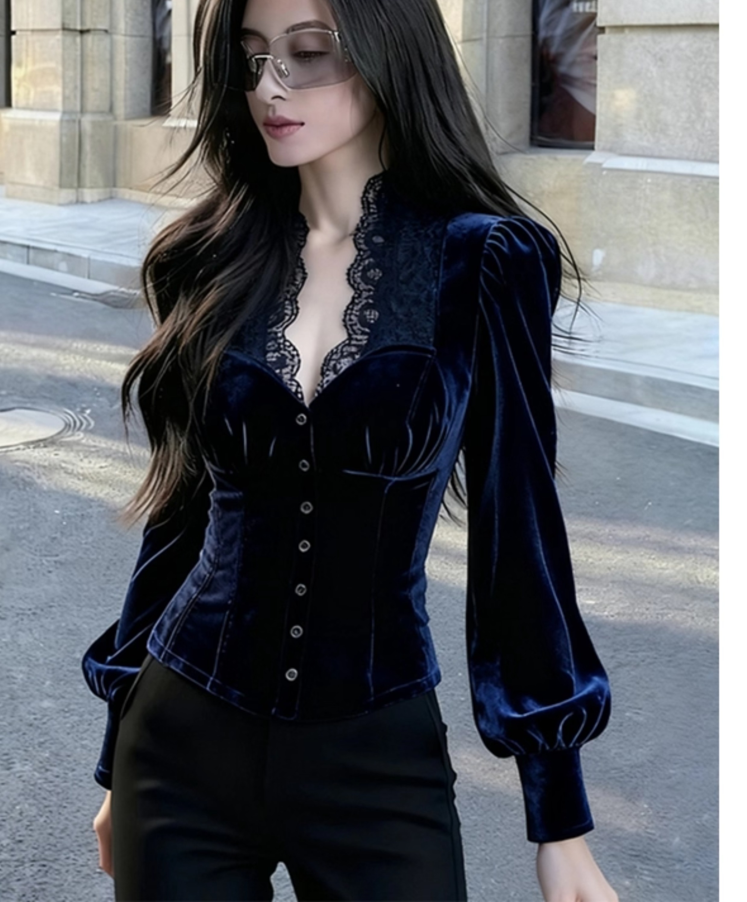 轻熟风蓝色蕾丝拼接丝绒泡泡袖衬衫女秋季新款奢华设计感高端上衣