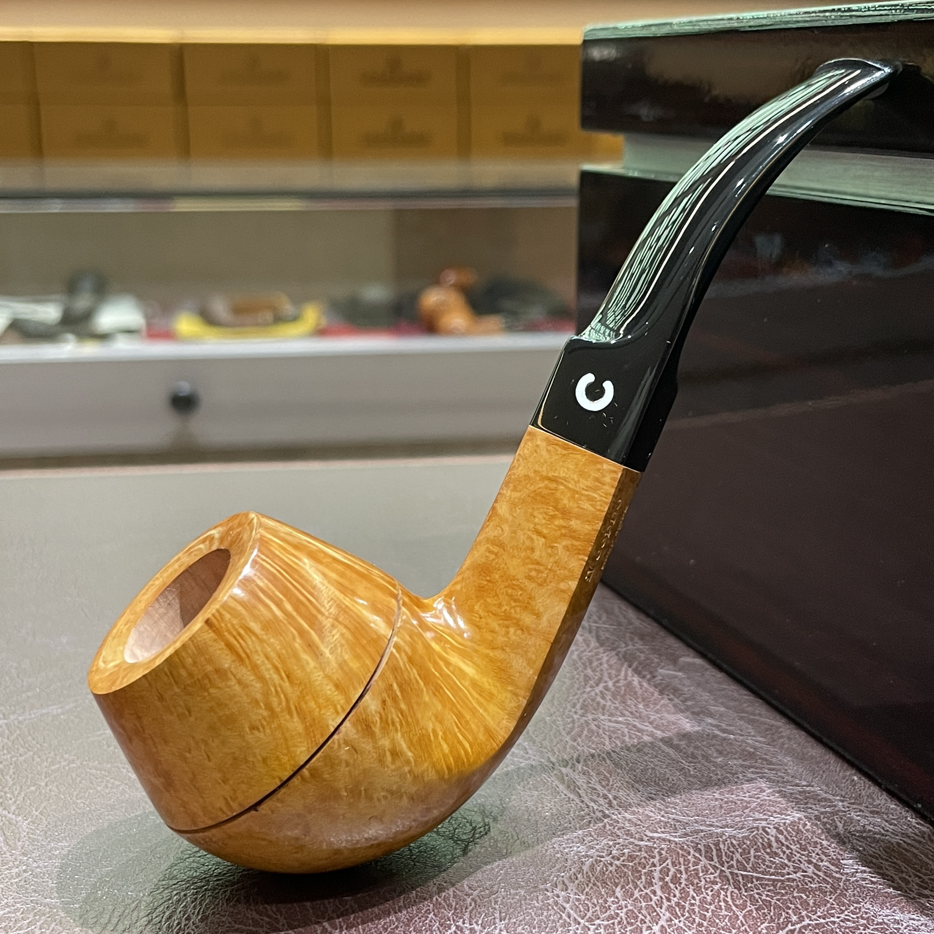 意大利齐博浅色牛头器型石楠木烟斗（内径19.6斗深39长148）