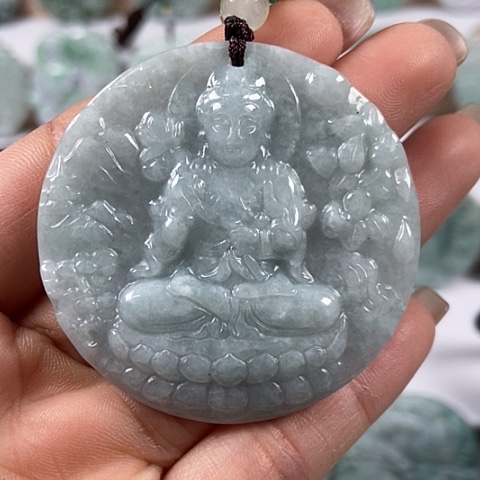 翡翠颈饰未镶嵌大势至菩萨