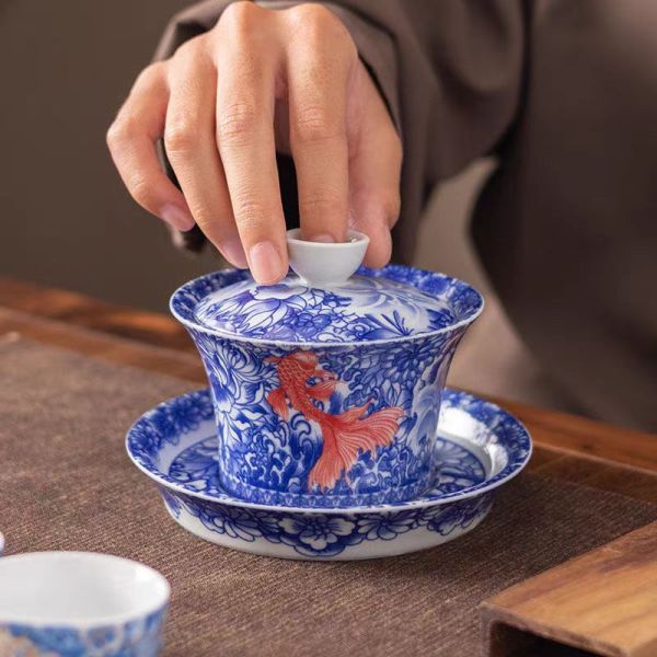 鱼戏莲间大号马蹄盖碗G 1748