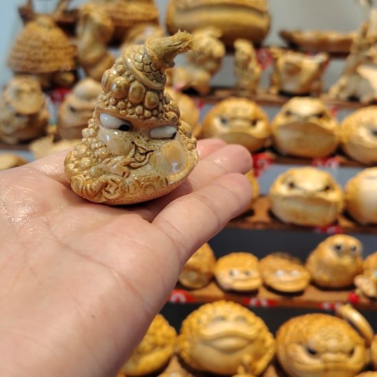 问***问竹竹根雕三足金蟾一撮毛