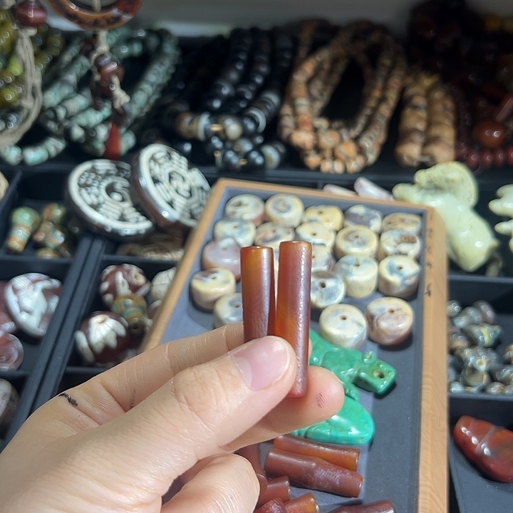 用***6玛瑙/玉髓合金颈饰