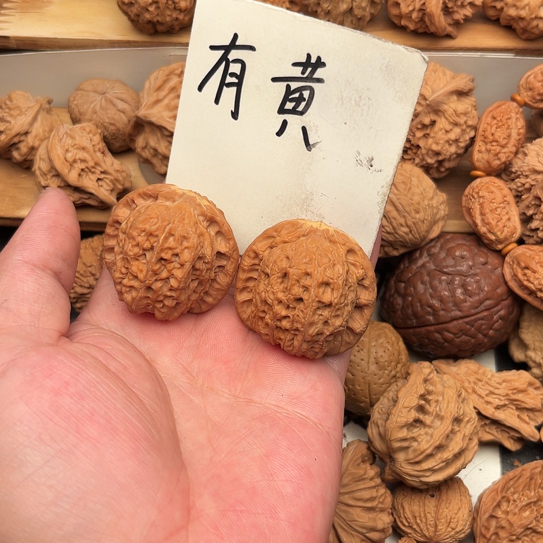 3***吊坠文玩核桃麒麟