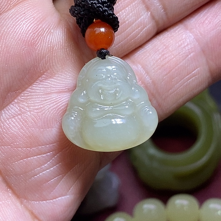 和田玉吊坠(不含链)18K金镶嵌