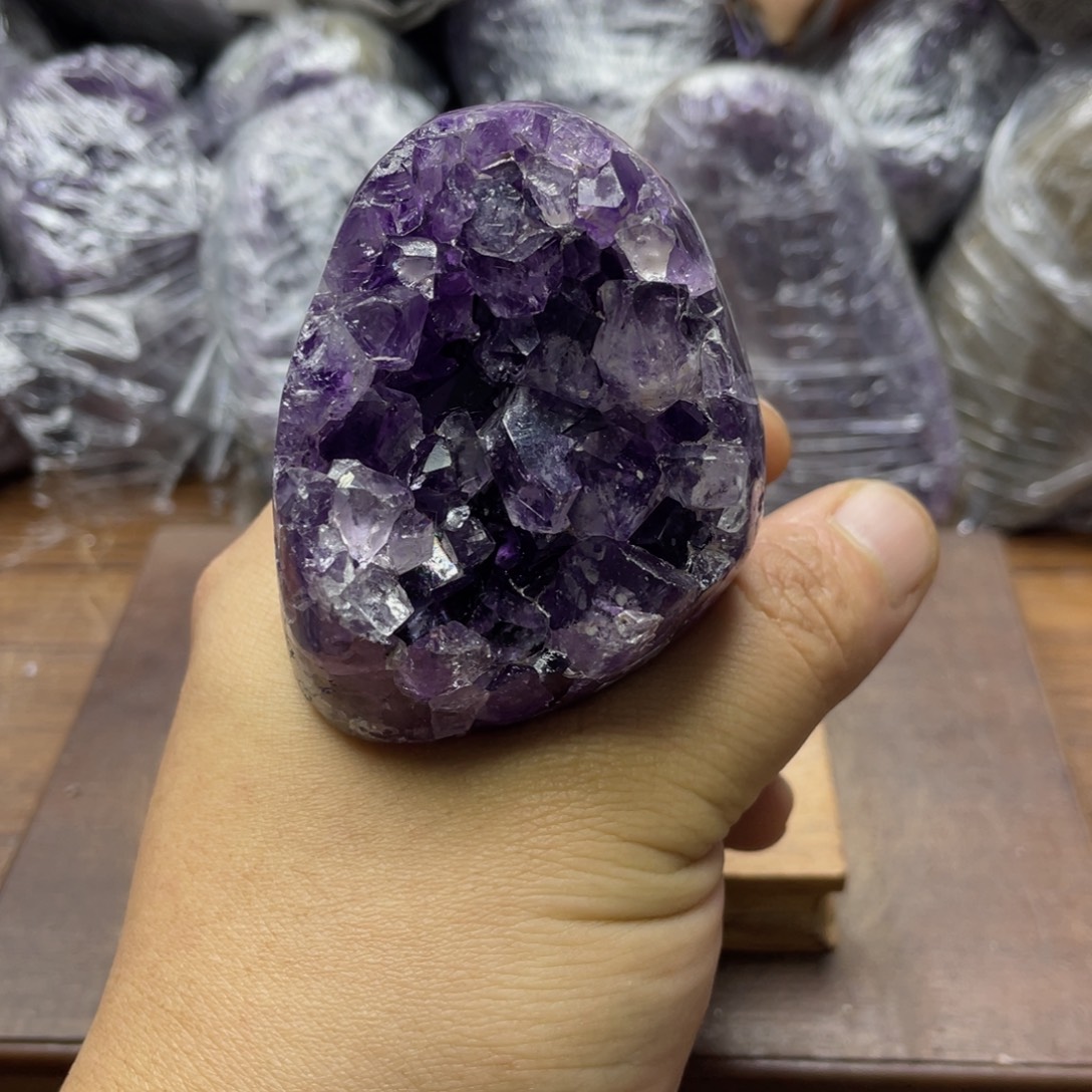 水晶大型摆件（非配饰）未镶嵌