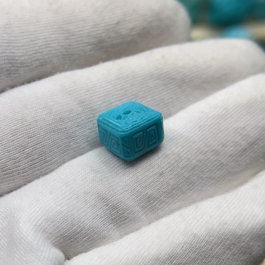 绿松石未镶嵌颈饰卡9.7-7