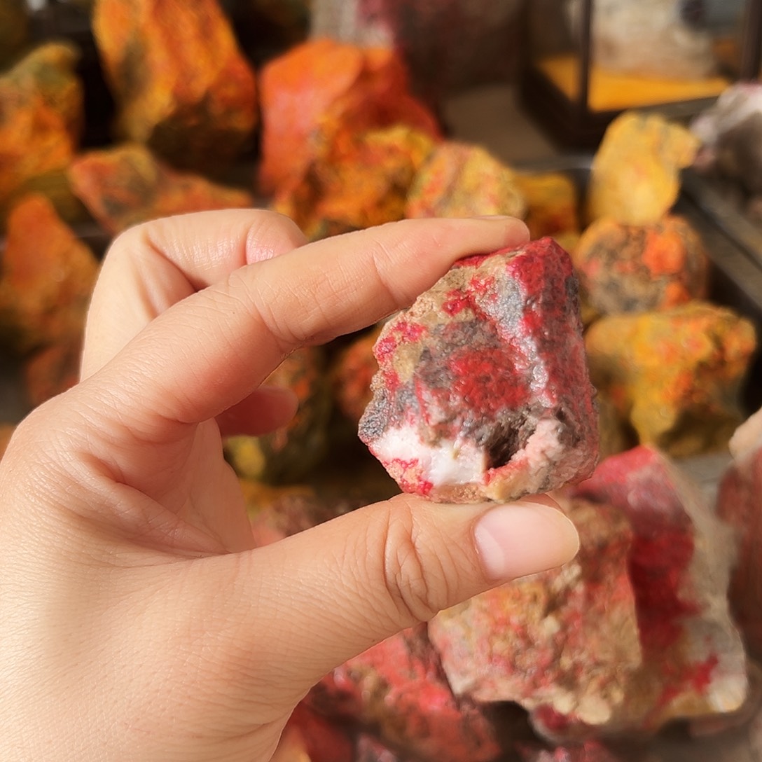 天然辰砂福利朱砂毛料