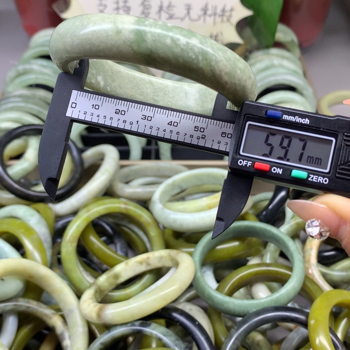 蛇纹石玉合金手镯