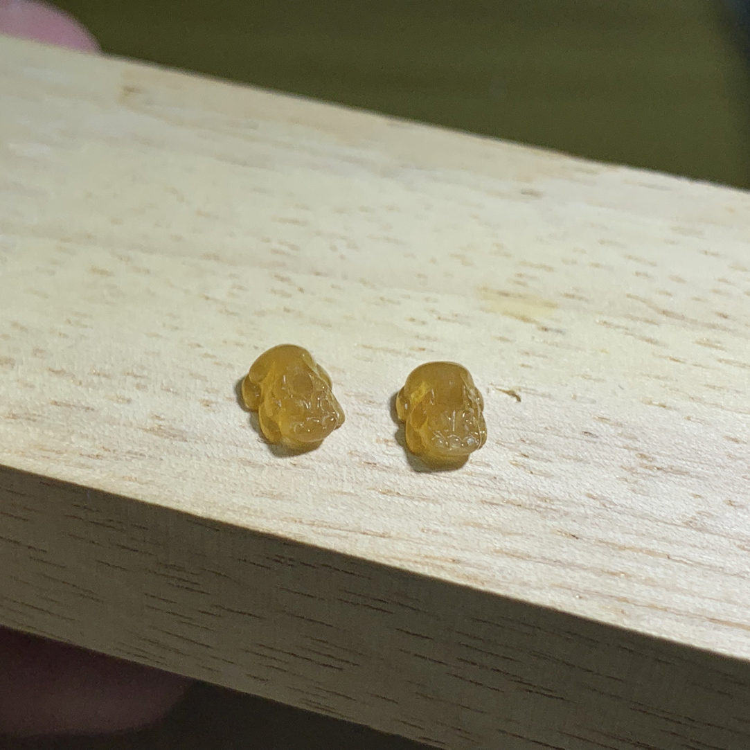 天然缅甸翡翠A货 满色冰黄翡貔貅一对 尺寸 7.8×5.6×3