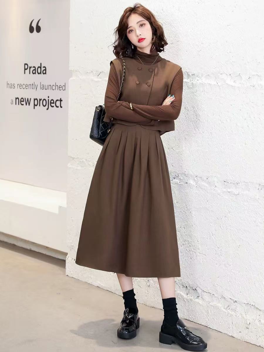 2025年春季新款时尚减龄马甲半身裙三件套装