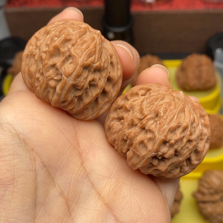把件文玩核桃肉球磨39全品