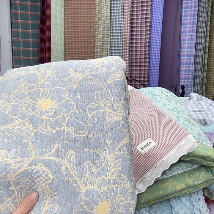 棉2.5米×2.3米辉煌床盖