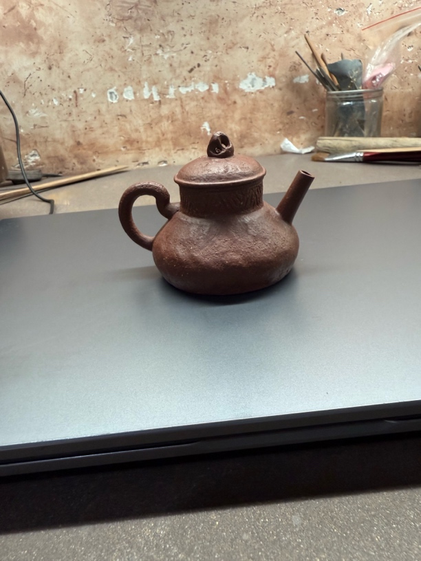 宜兴紫砂手捏壶 高端茶器 紫降坡泥料 纯手工