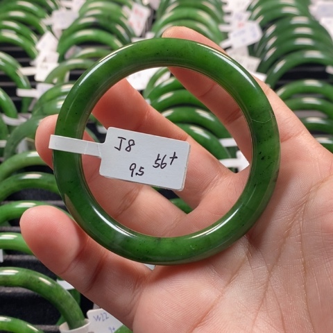 和田玉（碧玉）手镯未镶嵌