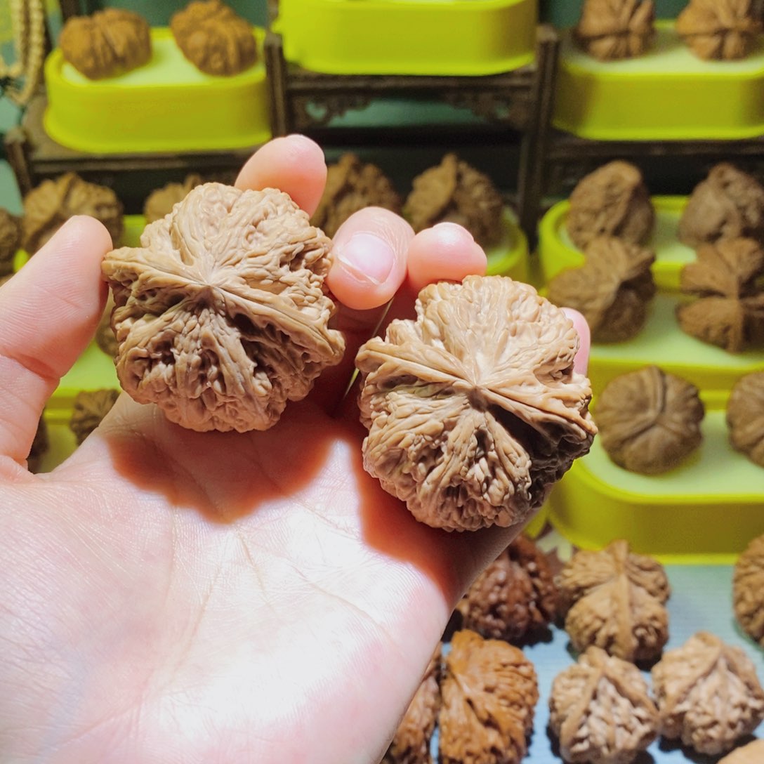 【闪购商品】文玩核桃吊坠大粗筋