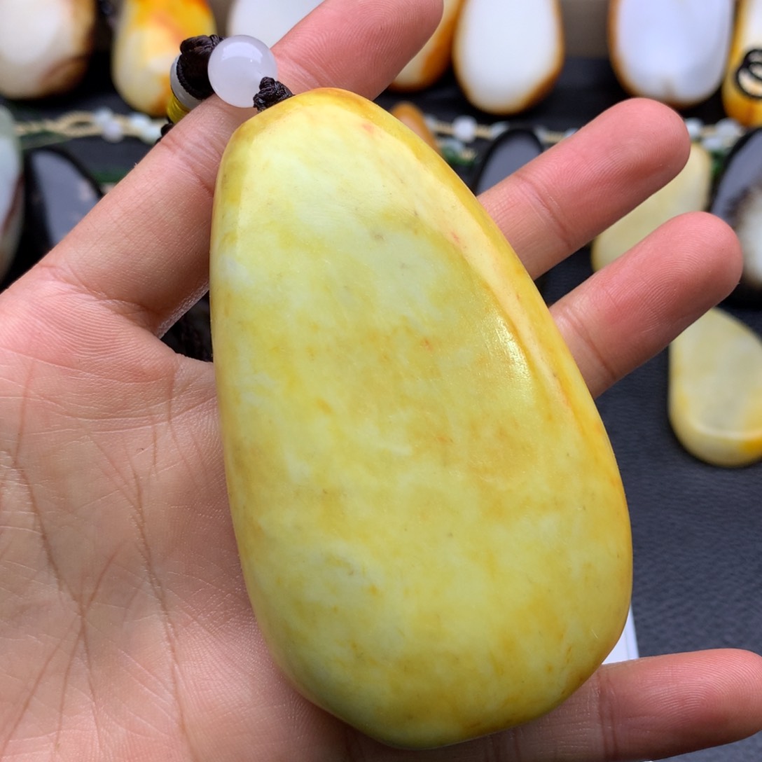 和田玉挂件未镶嵌