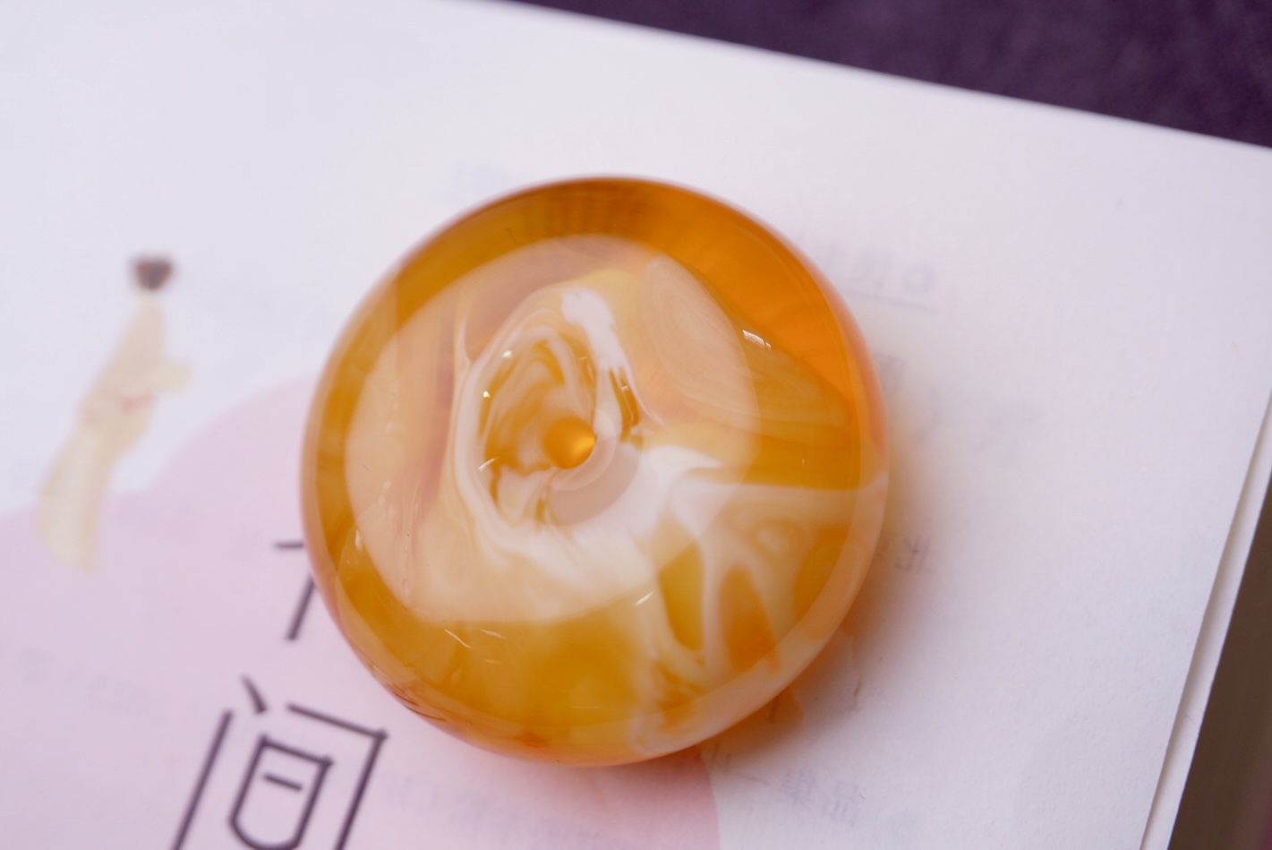 收藏级时尚金橘溶洞平安扣吊坠天然蜜蜡