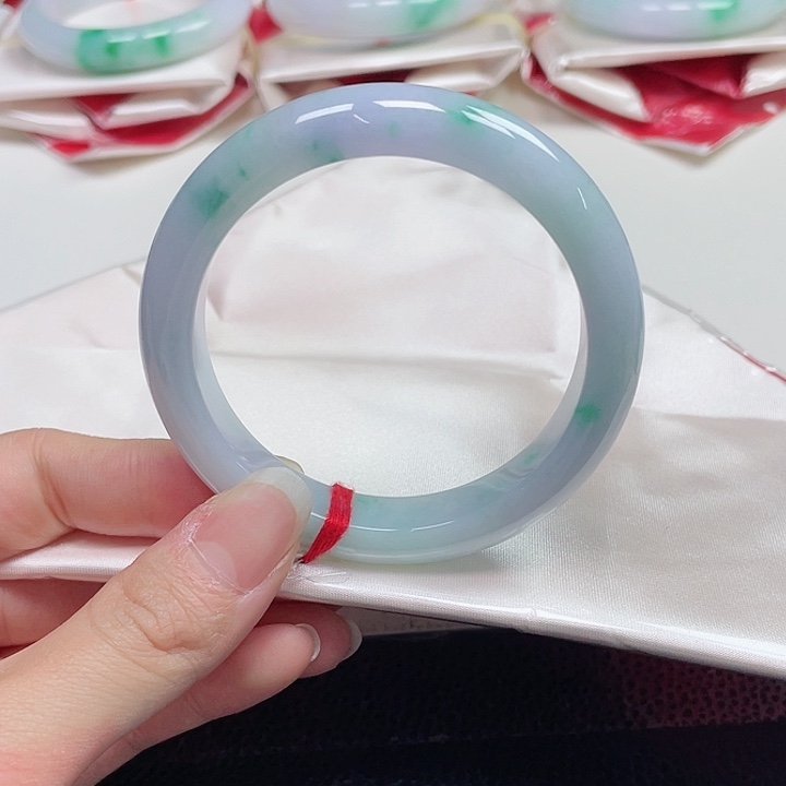 翡翠手镯未镶嵌54,，