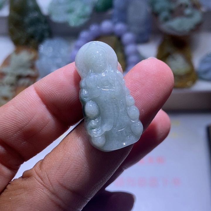 【闪购商品】翡翠未镶嵌颈饰11111111111