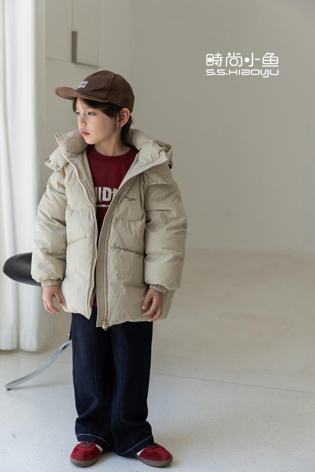 25年新款冬季羽绒服连帽加厚韩版宽松运动休闲羽绒服男宝