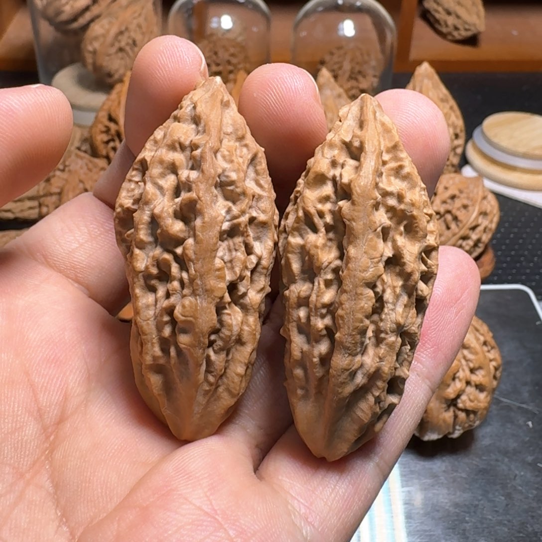 文玩核桃把件麒麟瓜条