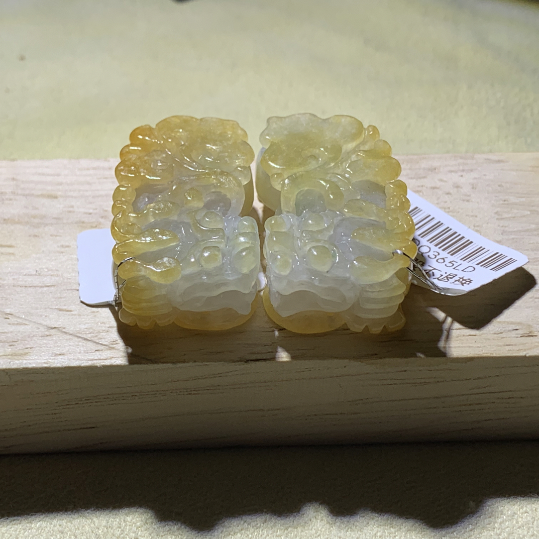 天然你的翡翠A货 黄翡霸王貔貅一对 33.3×19.6×12.4
