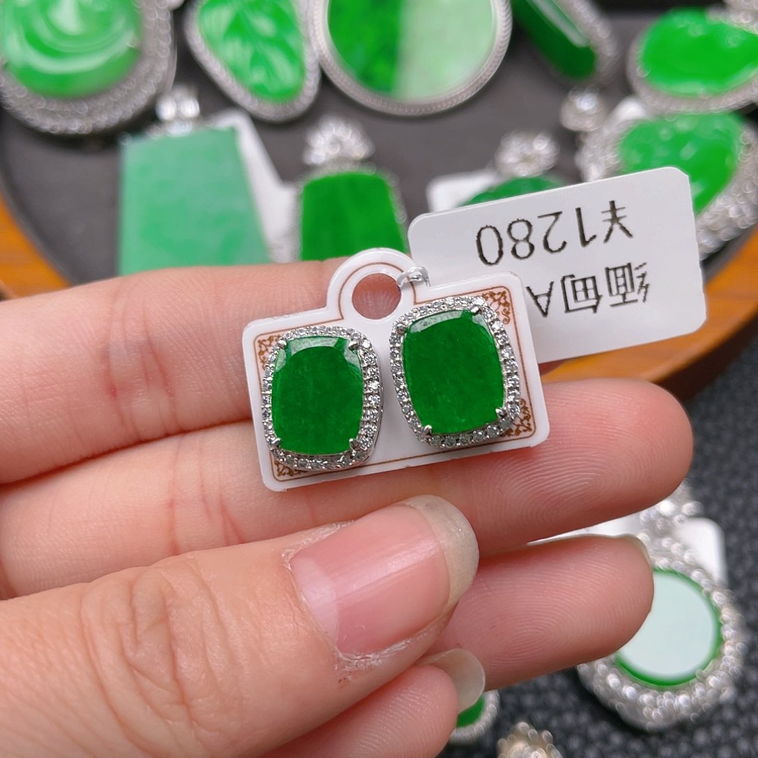 【闪购商品】翡翠吊坠(不含链)银S925镶嵌