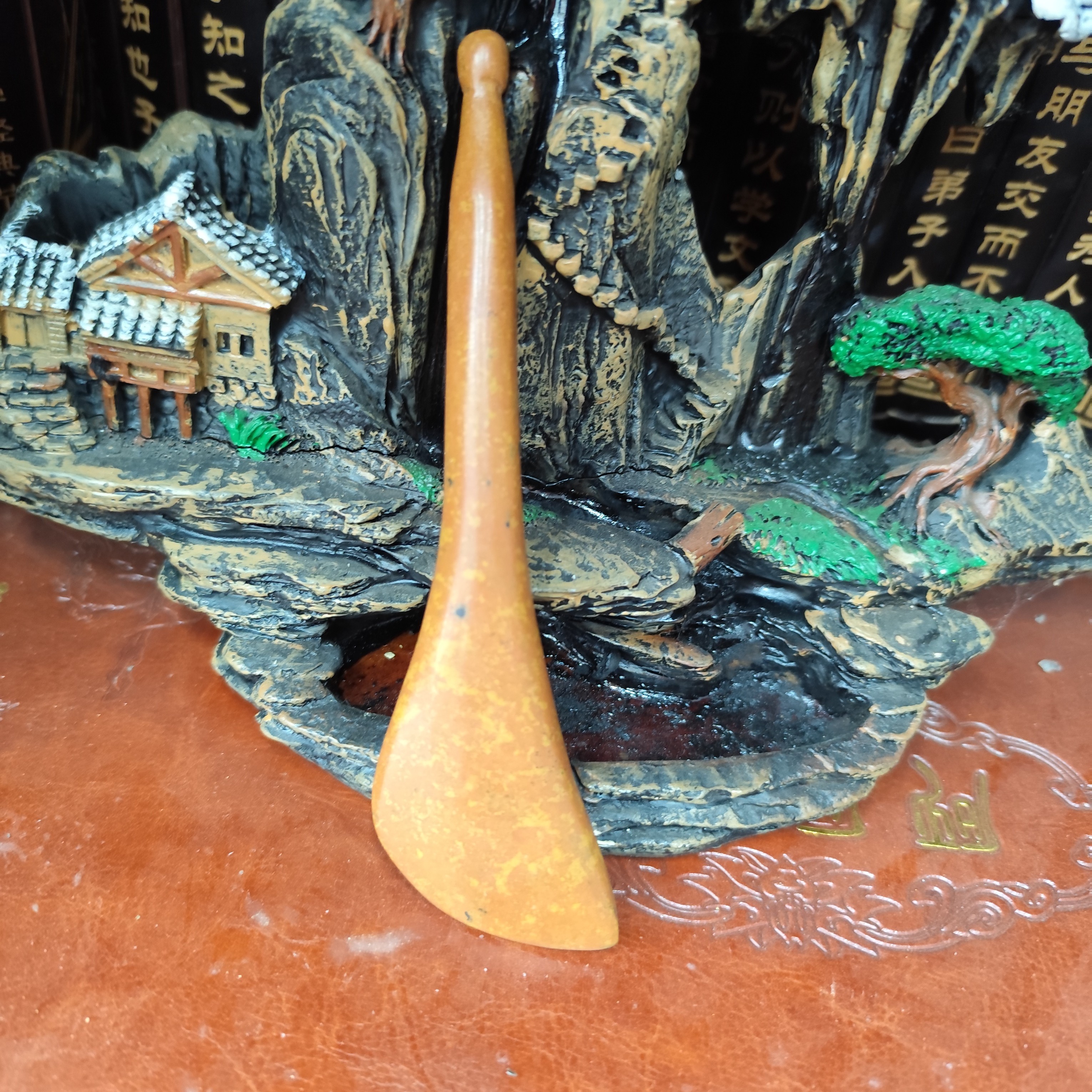 泗滨砭石实体店拨筋棒拨筋点穴按摩疏通美容面部点穴按摩棒