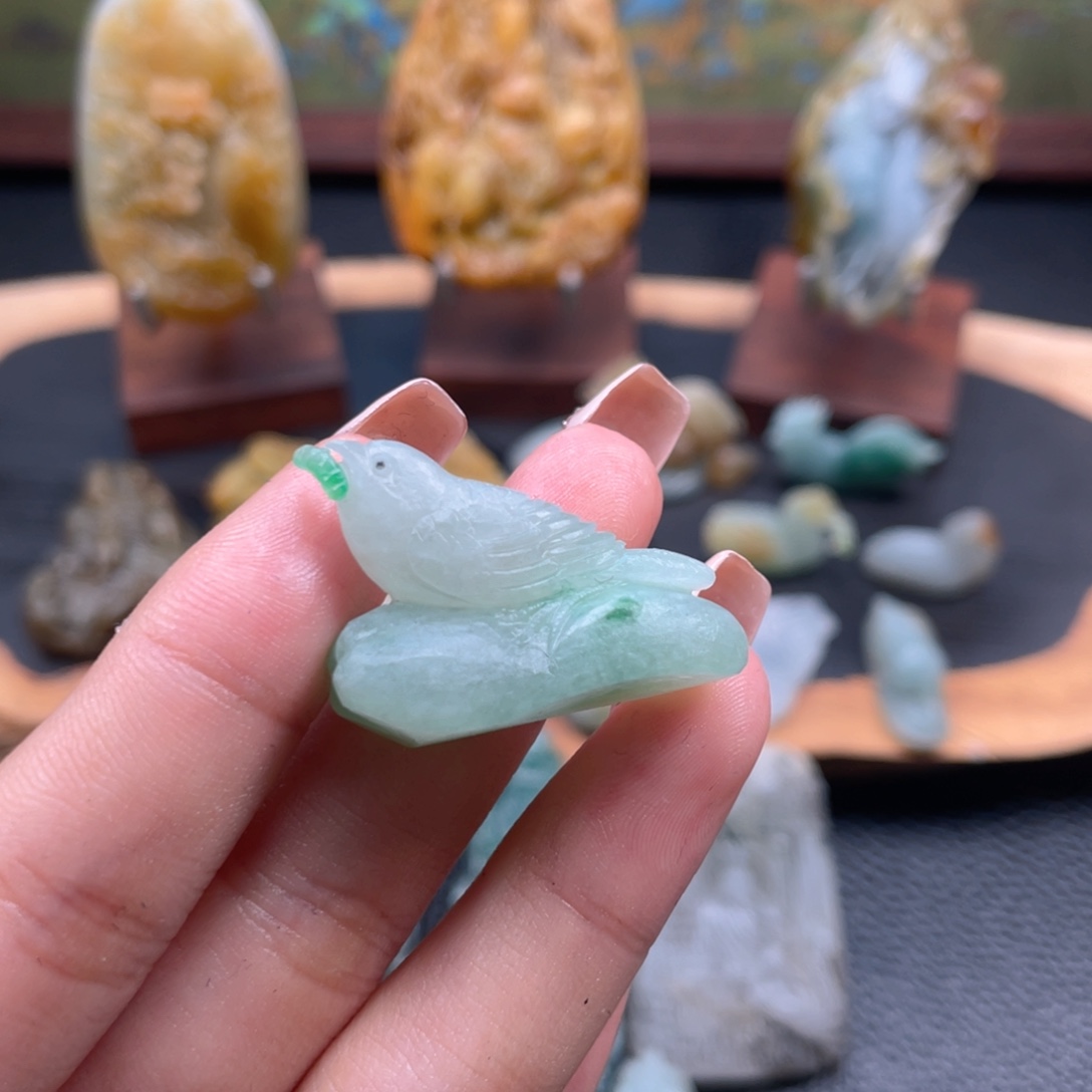 定制翡翠未镶嵌翡翠