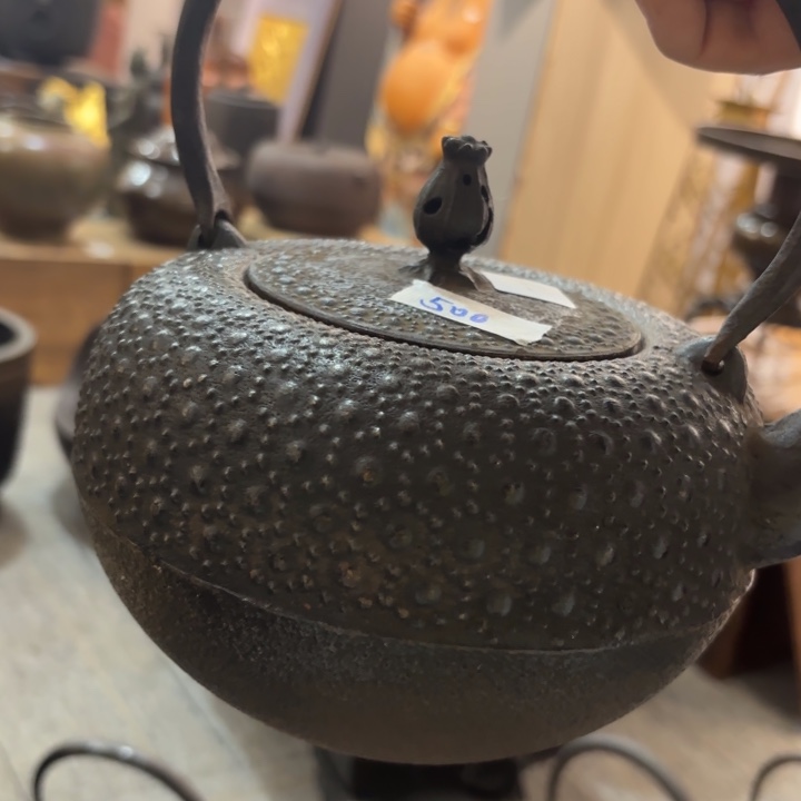 紫砂茶杯非非常美丽漂亮的物品