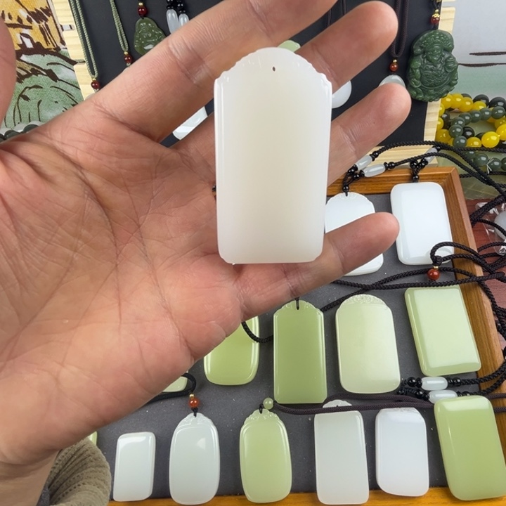 果***琳玉平安无事牌白46高货福利