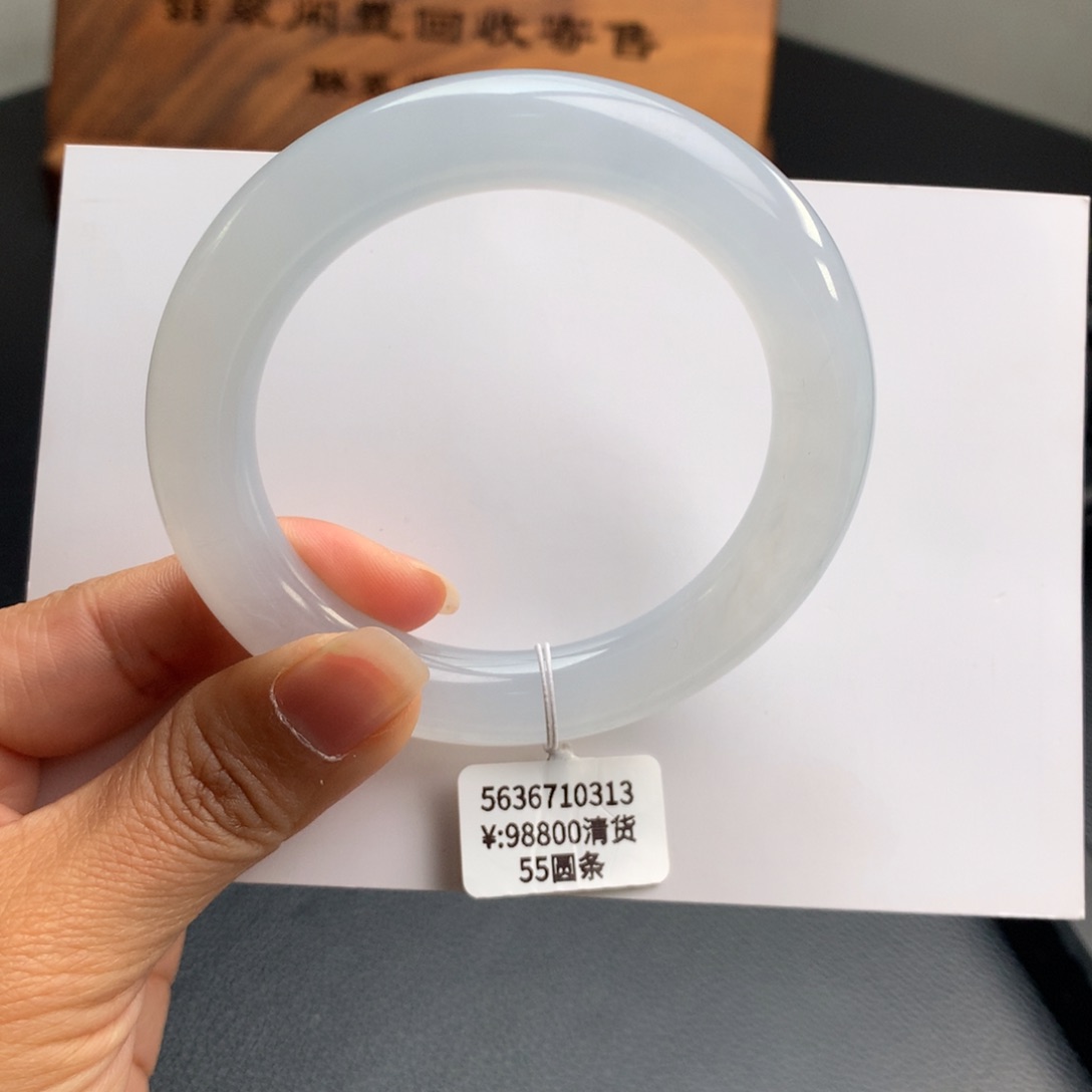 翡翠手镯未镶嵌冰胶白月光圆条翡翠手镯55圈
