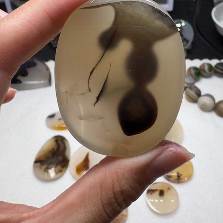 玛瑙/玉髓未镶嵌摆件