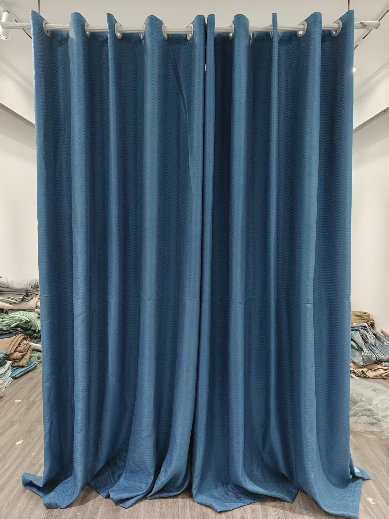 14成品窗帘清货宽4米对开高度2.6打孔一套