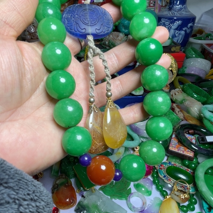 一***心滴血莲花菩提手串