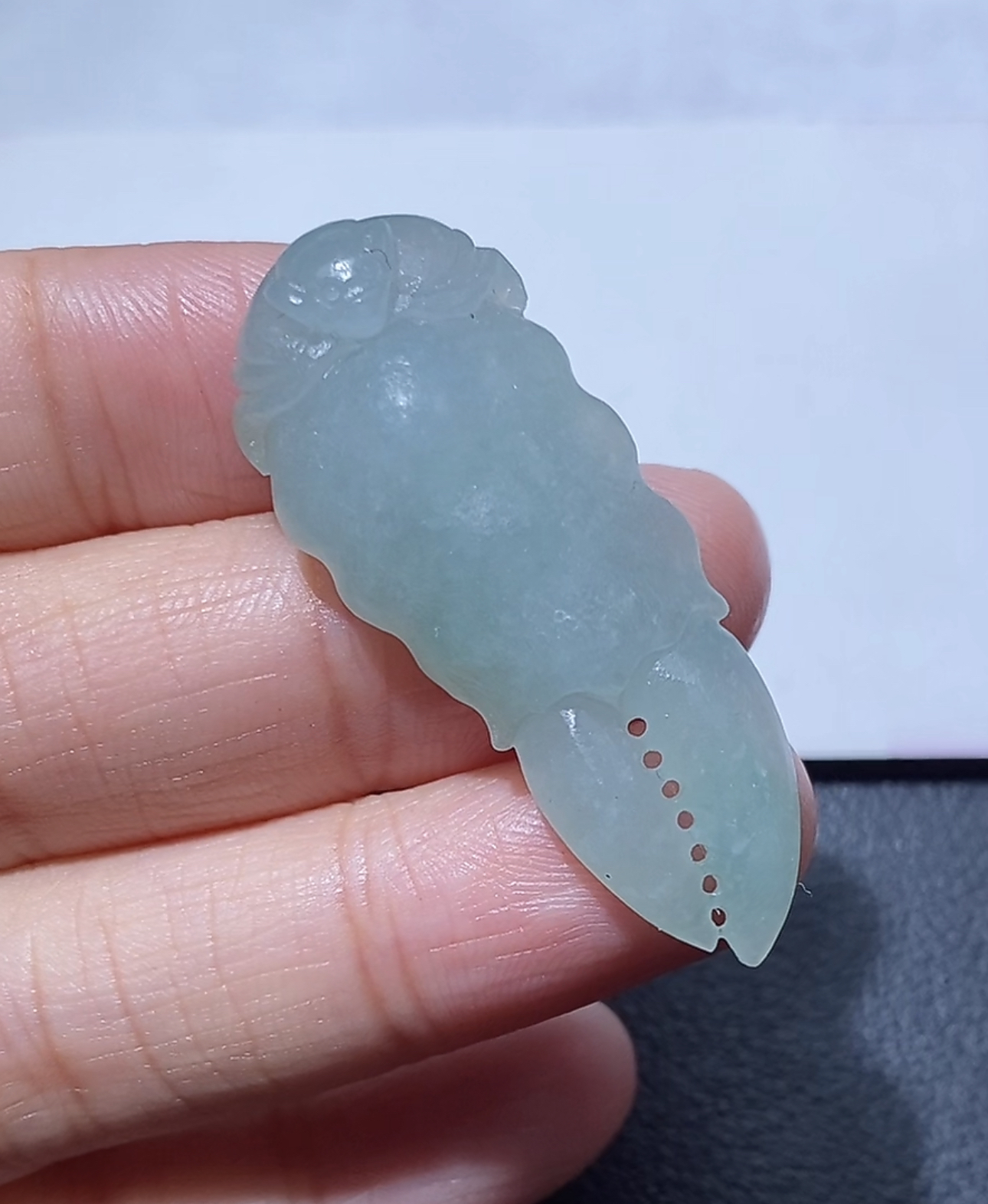 天然翡翠冰胶蟹钳