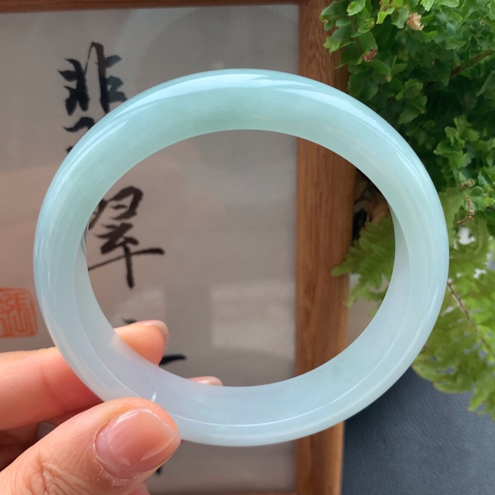 翡翠手镯未镶嵌翡翠手镯55