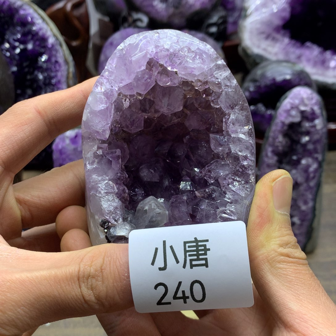 紫晶大型摆件（非配饰）未镶嵌