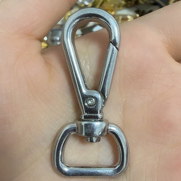 内径1.5钩扣10元10个.