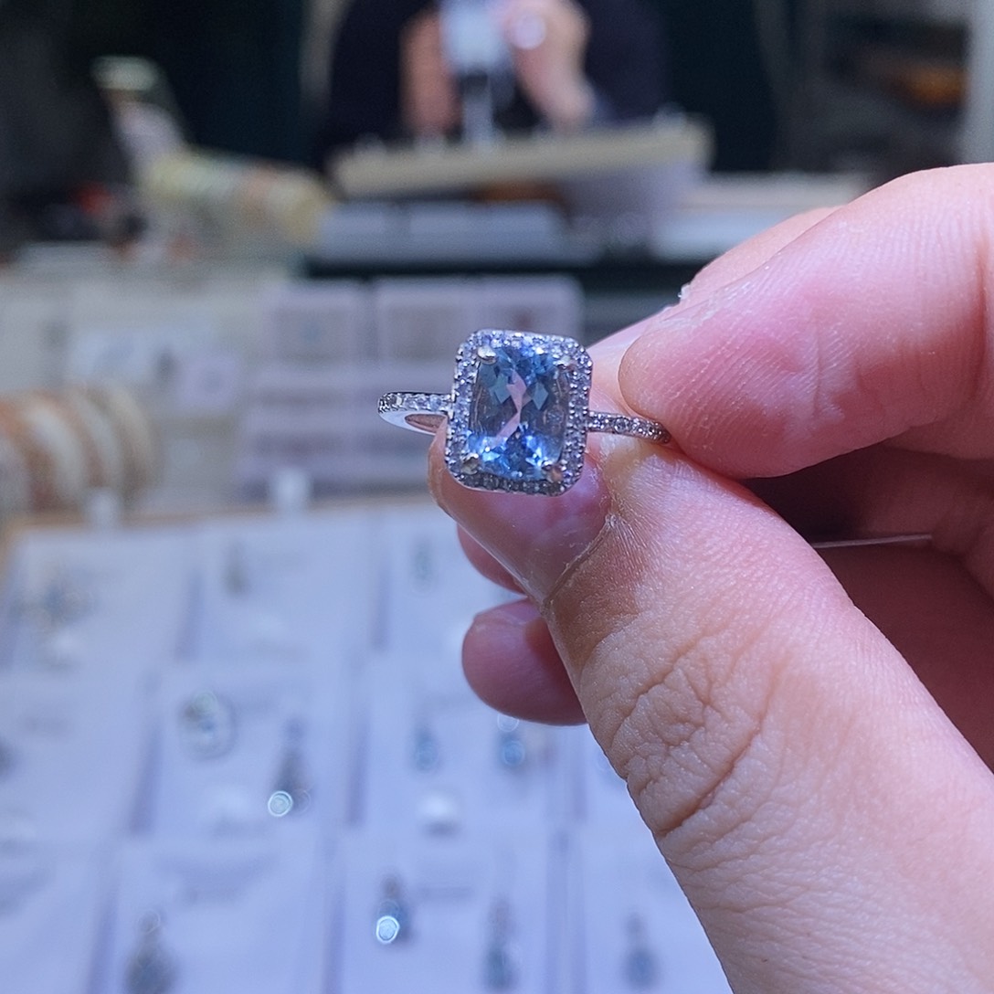 海蓝宝石戒指银S925镶嵌