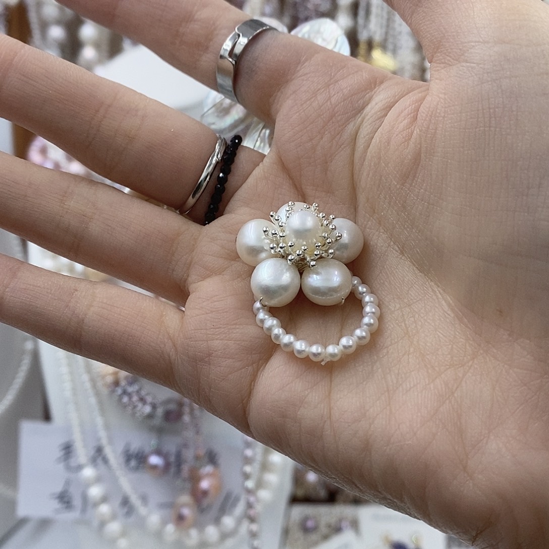 银S925镶嵌淡水珍珠耳饰